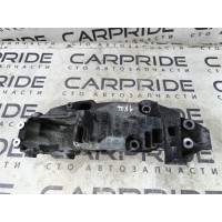 Кронштейн генератора