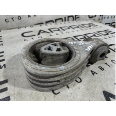 Подушка двигателя