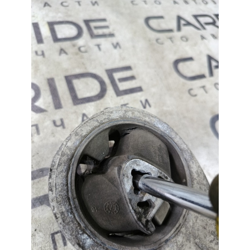 Подушка двигателя (двигатель и элементы) RENAULT Koleos HY 2008 2.0 11360JY00A