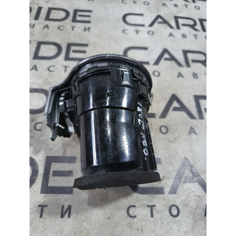 Дефлектор воздуховода (салон) RENAULT Koleos HY 2008 2.0 68761jy00a
