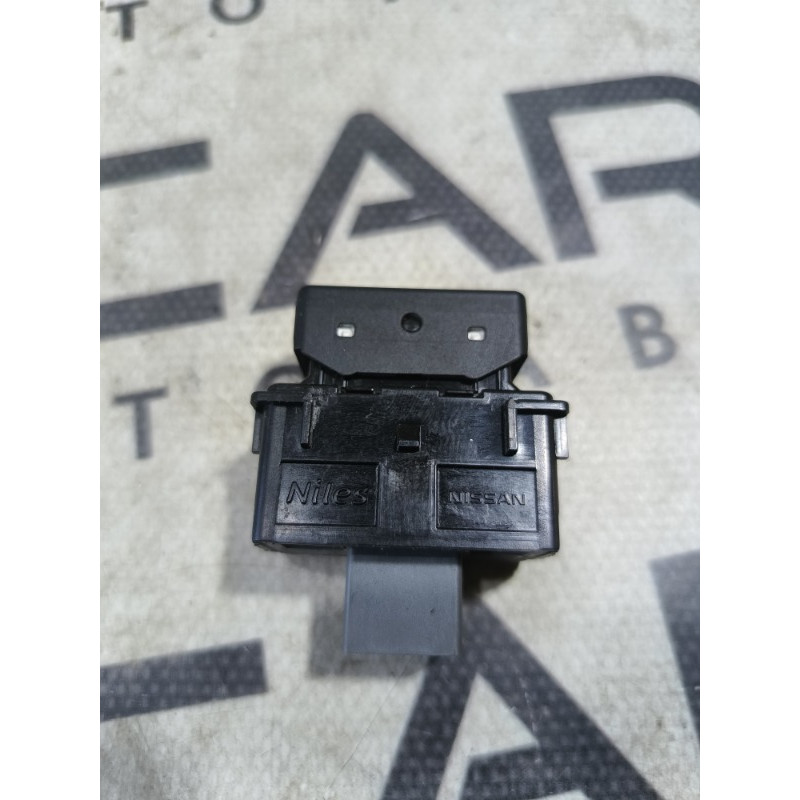 Кнопка включения полного привода (электрика / кнопки) RENAULT Koleos HY 2008 2.0 25535JY00A