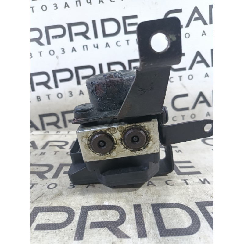 Блок abs (тормозная система) Hyundai Tucson JM 2004-2014 589002e150
