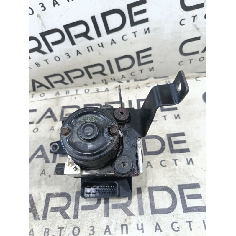 Блок abs (тормозная система) Hyundai Tucson JM 2004-2014 589002e150