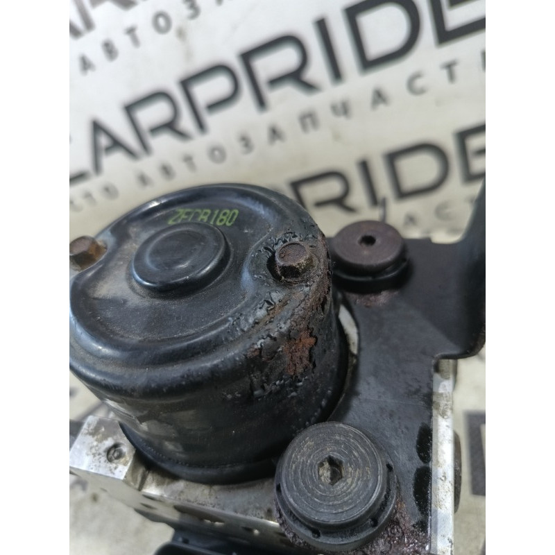 Блок abs (тормозная система) Hyundai Tucson JM 2004-2014 589002e150