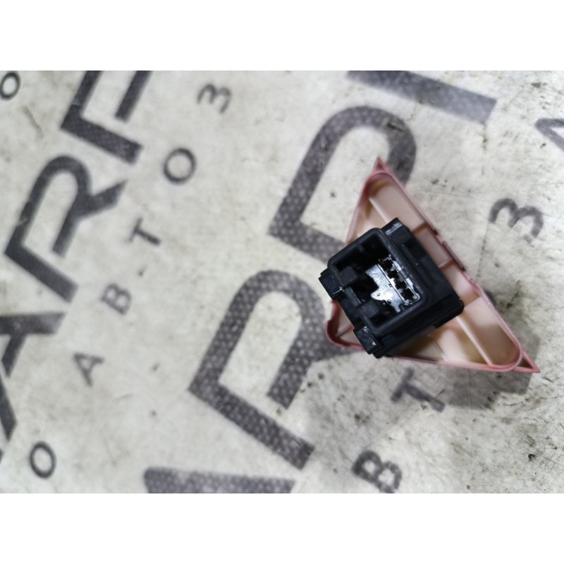 Кнопка аварийной сигнализации (электрика / кнопки) RENAULT Koleos HY 2008 2.0 252905023R