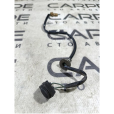 Кнопка открывания крышки багажника