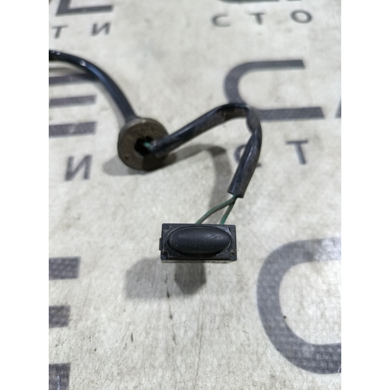 Кнопка открывания крышки багажника (электрика / кнопки) RENAULT Koleos HY 2008 2.0 252104640R