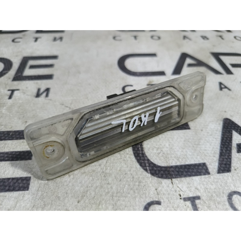 Плафон подсветки номера (оптика) RENAULT Koleos HY 2008 2.0 26510jy00a