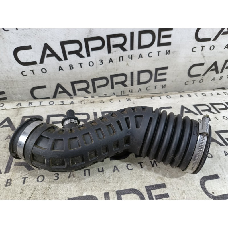 Патрубок воздушного фильтра (впускная система) RENAULT Koleos HY 2008 2.0 1026324s01