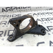 Кронштейн промежуточного вала