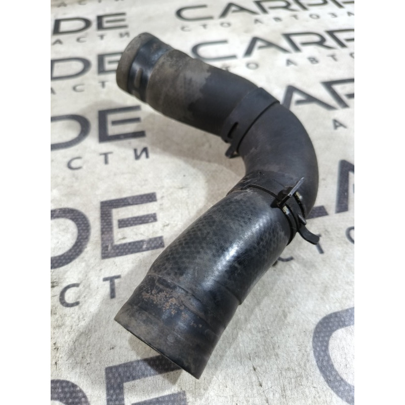 Патрубок (система охлаждения) RENAULT Koleos HY 2008 2.0 215034749R