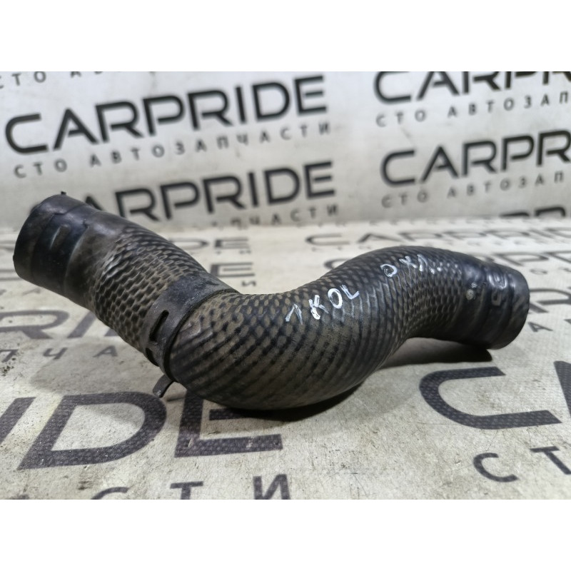 Патрубок (система охлаждения) RENAULT Koleos HY 2008 2.0 215033619R