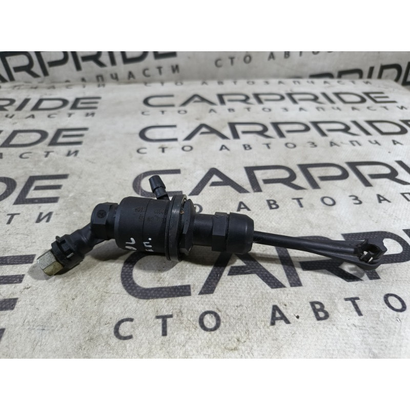 Главный цилиндр сцепления (трансмиссия) RENAULT Koleos HY 2008 2.0 30610jy40b