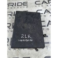 Крышка блока предохранителей