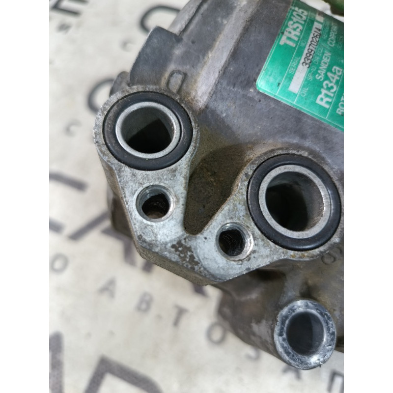 Компрессор кондиционера (отопление и кондиционирование) LAND ROVER Range Rover P38 1996 4.6 Lucas ERR4534