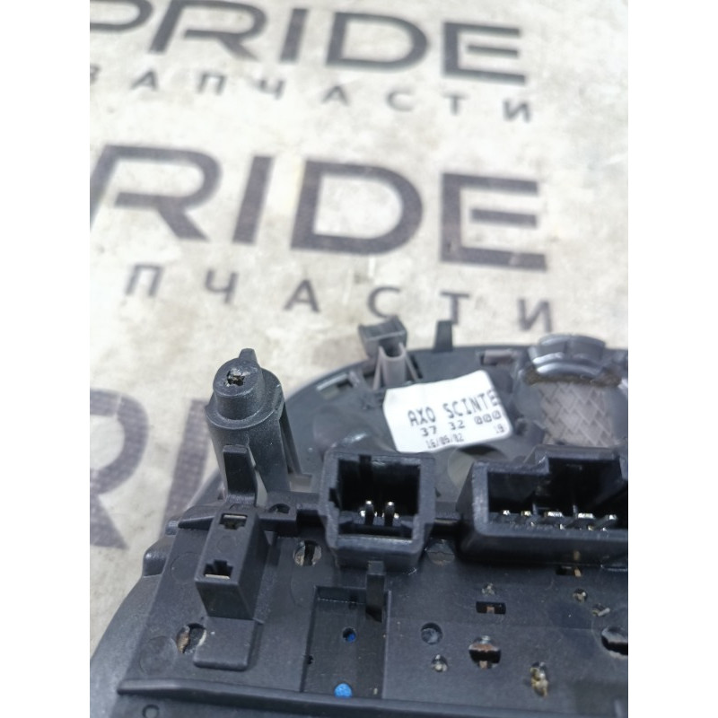 Плафон салона (салон) PEUGEOT 607 1 2002 3.0i V6 8146S5