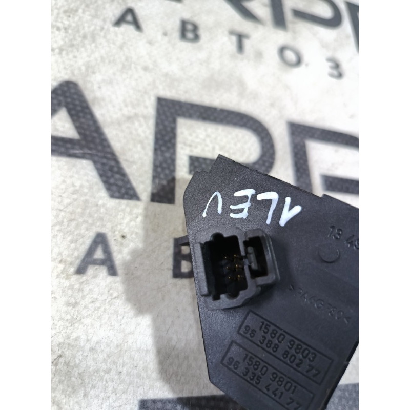 Блок кнопок (электрика / кнопки) PEUGEOT 607 1 2002 3.0i V6 9638880277