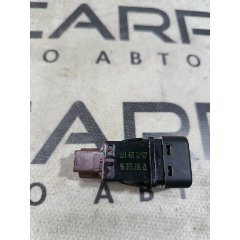 Кнопка AirBag (электрика / кнопки) PEUGEOT 607 1 2002 3.0i V6 96373205zl