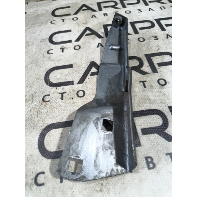 Кронштейн фары (кузов и элементы) PEUGEOT 607 1 2002 3.0i V6