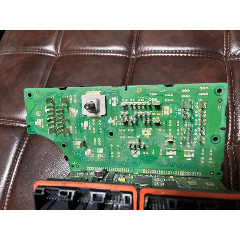 Блок предохранителей (электрика) Jeep Compass MK49 2011 2.4 04692342ac