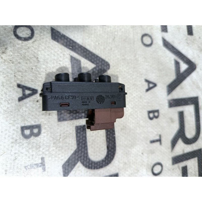 Кнопка памяти сидения (электрика / кнопки) PEUGEOT 607 1 2002 3.0i V6