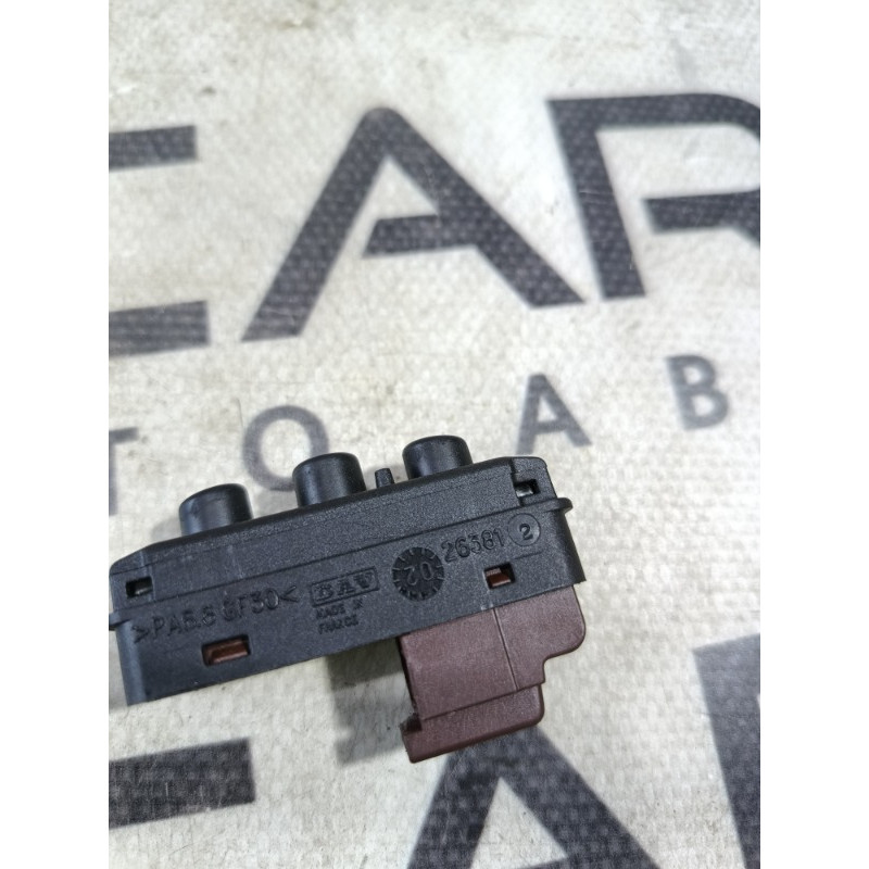 Кнопка памяти сидения (электрика / кнопки) PEUGEOT 607 1 2002 3.0i V6