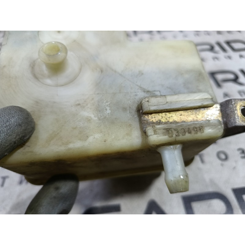 Бачок тормозной жидкости (тормозная система) LAND ROVER Range Rover P38 1996 4.6 Lucas