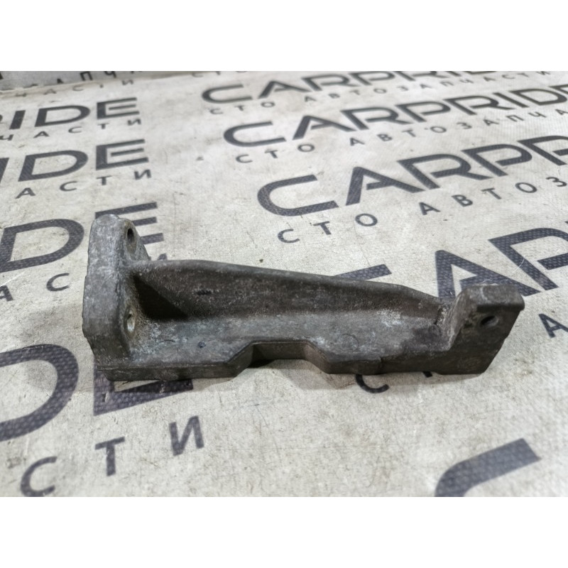 Кронштейн впускного коллектора (кронштейны двигателя) Mini Cooper R53 S R53 2006 1.6 11611524535