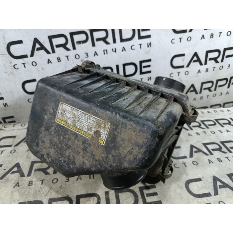 Корпус воздушного фильтра (впускная система) Hyundai Santa Fe SM 2005 2.0 2811226000