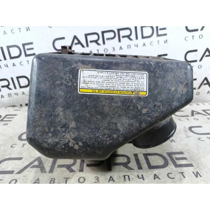 Корпус воздушного фильтра (впускная система) Hyundai Santa Fe SM 2005 2.0 2811226000