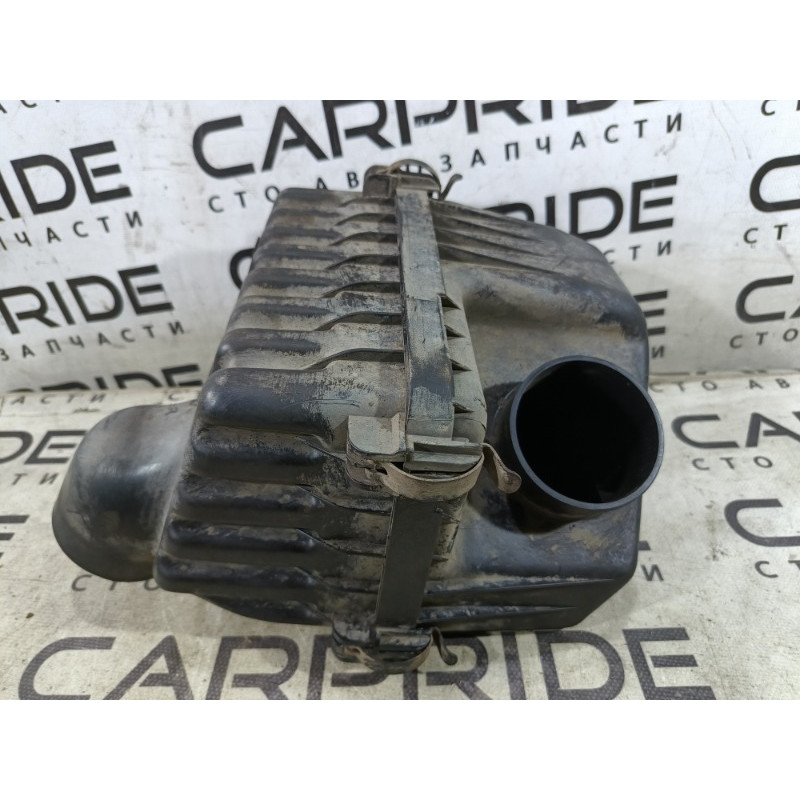 Корпус воздушного фильтра (впускная система) Hyundai Santa Fe SM 2005 2.0 2811226000