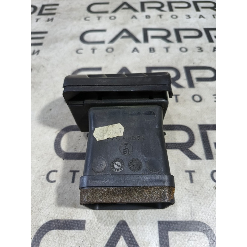 Дефлектор воздуховода (салон) LAND ROVER Range Rover P38 1996 4.6 Lucas