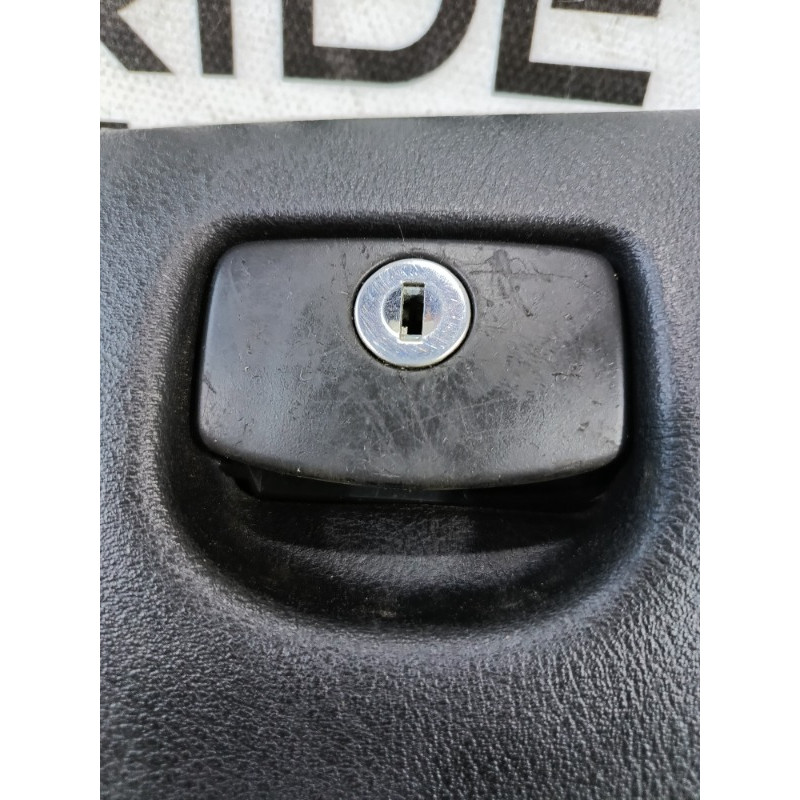 Бардачок (салон) PEUGEOT 607 1 2002 3.0i V6 9633059077