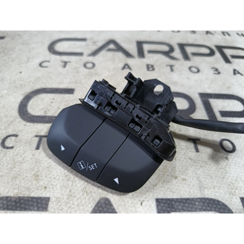 Кнопки руля (электрика / кнопки) Subaru Forester SJ 2016 2.5 83158SG000