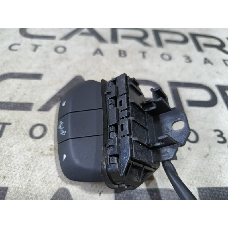 Кнопки руля (электрика / кнопки) Subaru Forester SJ 2016 2.5 83158SG000