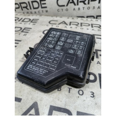 Крышка блока предохранителей