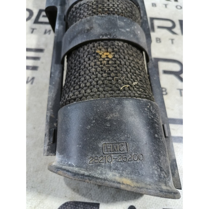 Патрубок воздушного фильтра (впускная система) Hyundai Santa Fe SM 2005 2.0 2821026200