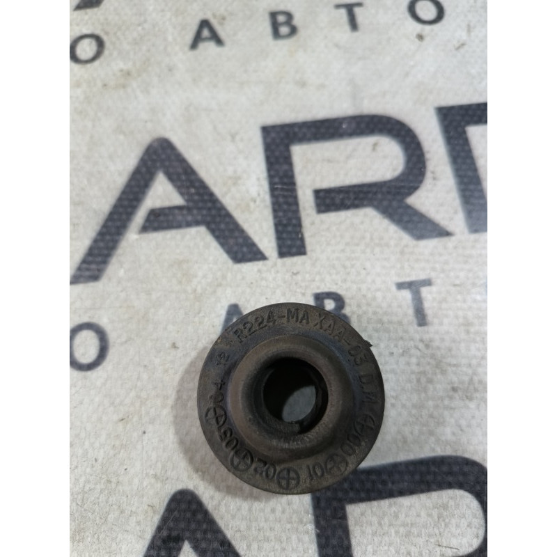 Крепление радиатора (кузов и элементы) Hyundai Santa Fe SM 2005 2.0 2533526000