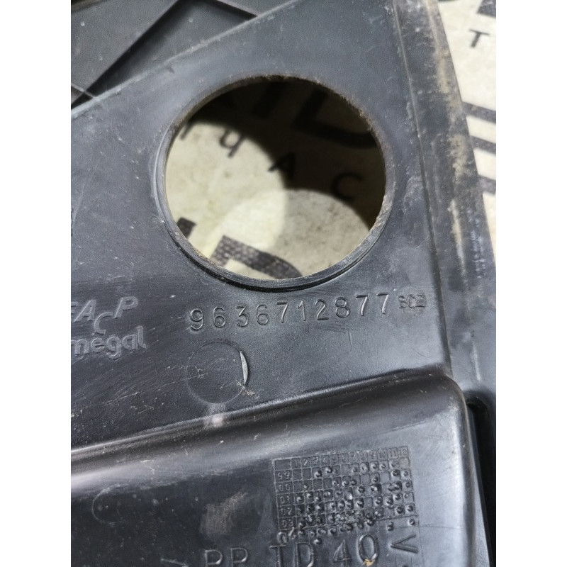 Пластик підкапотний (кузов і елементи) PEUGEOT 607 1 2002 3.0i V6 9636712877