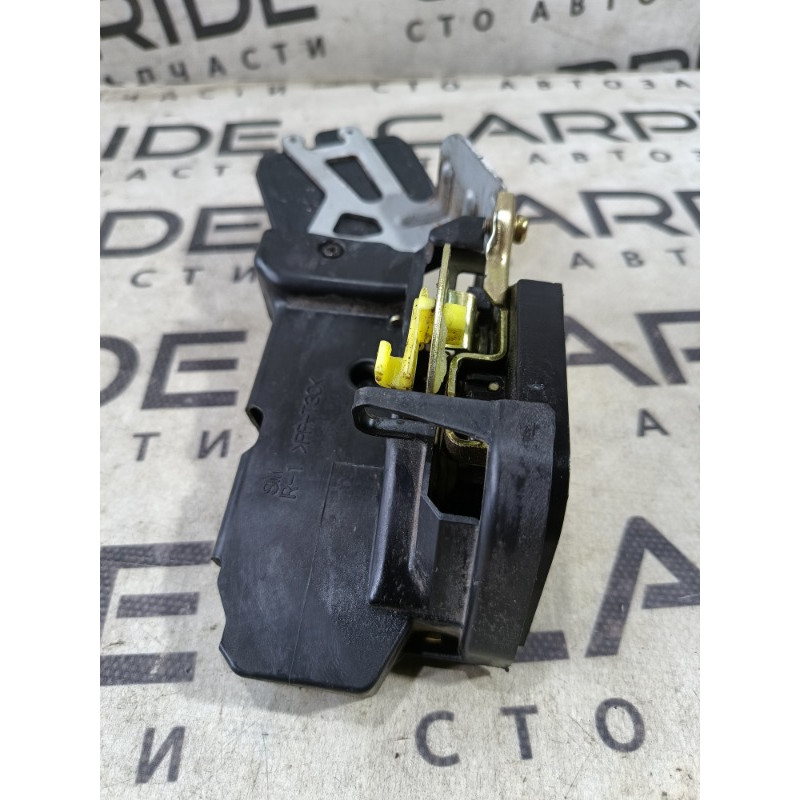 Замок двери (кузов и элементы) Hyundai Santa Fe SM 2005 2.0 8142026000