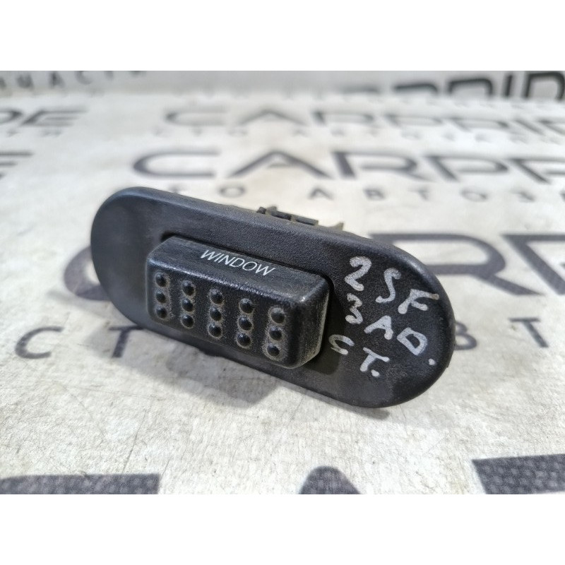 Кнопка открывания крышки багажника (электрика / кнопки) Hyundai Santa Fe SM 2005 2.0 8127026000