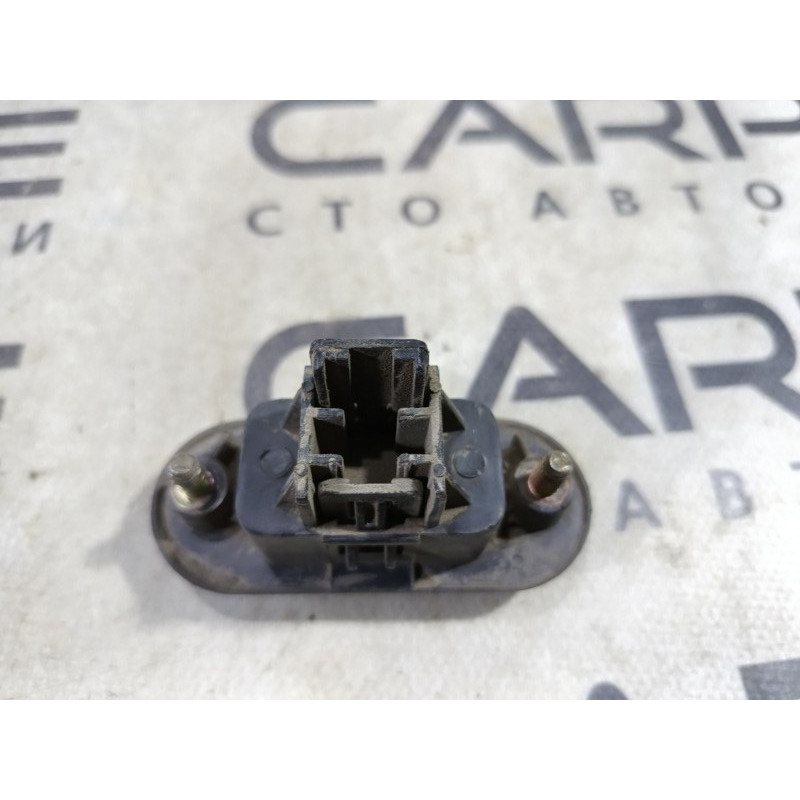 Кнопка открывания крышки багажника (электрика / кнопки) Hyundai Santa Fe SM 2005 2.0 8127026000