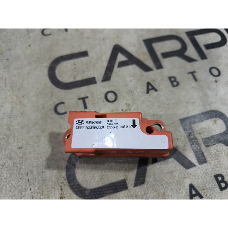 Датчик удара (электрика / датчики) Hyundai Santa Fe SM 2005 2.0 9592026000