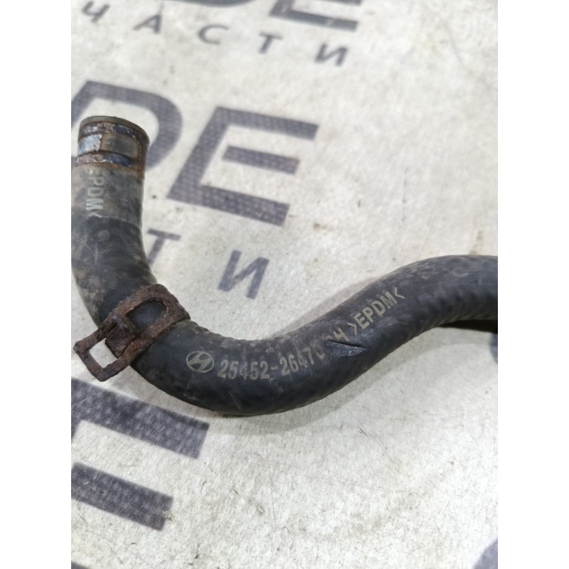 Патрубок (система охлаждения) Hyundai Santa Fe SM 2005 2.0 2545226470