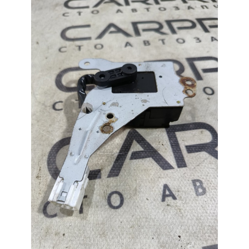 Привод заслонки отопителя (отопление и кондиционирование) Hyundai Santa Fe SM 2005 2.0 9722638000