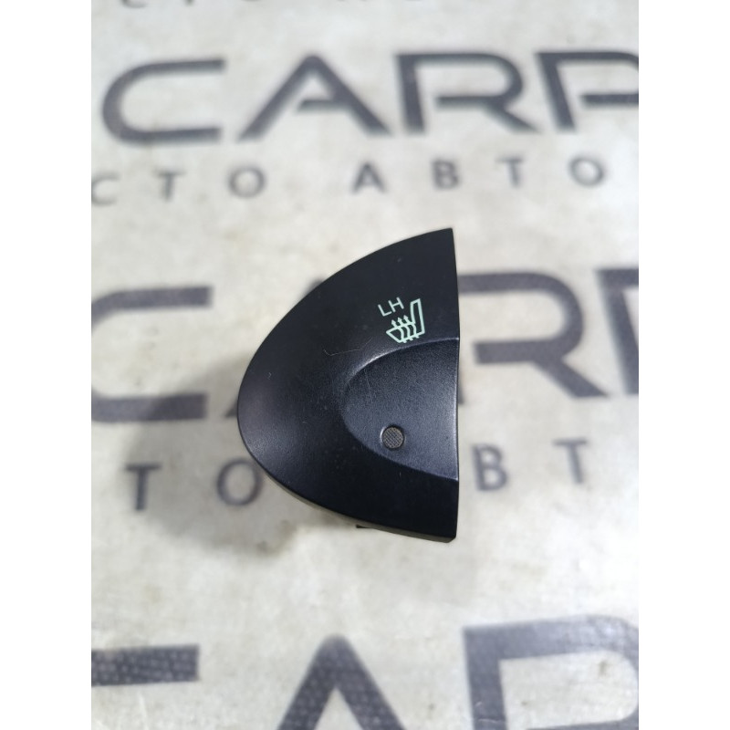 Кнопка подогрева сиденья (электрика / кнопки) Hyundai Santa Fe SM 2005 2.0 9333026000