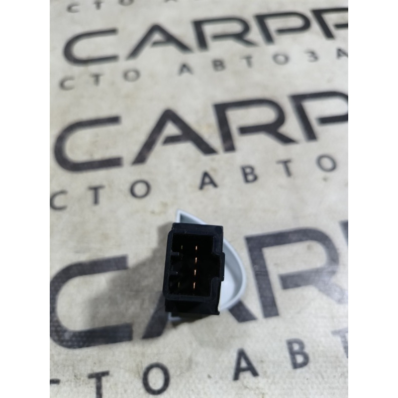 Кнопка подогрева сиденья (электрика / кнопки) Hyundai Santa Fe SM 2005 2.0 9333026000