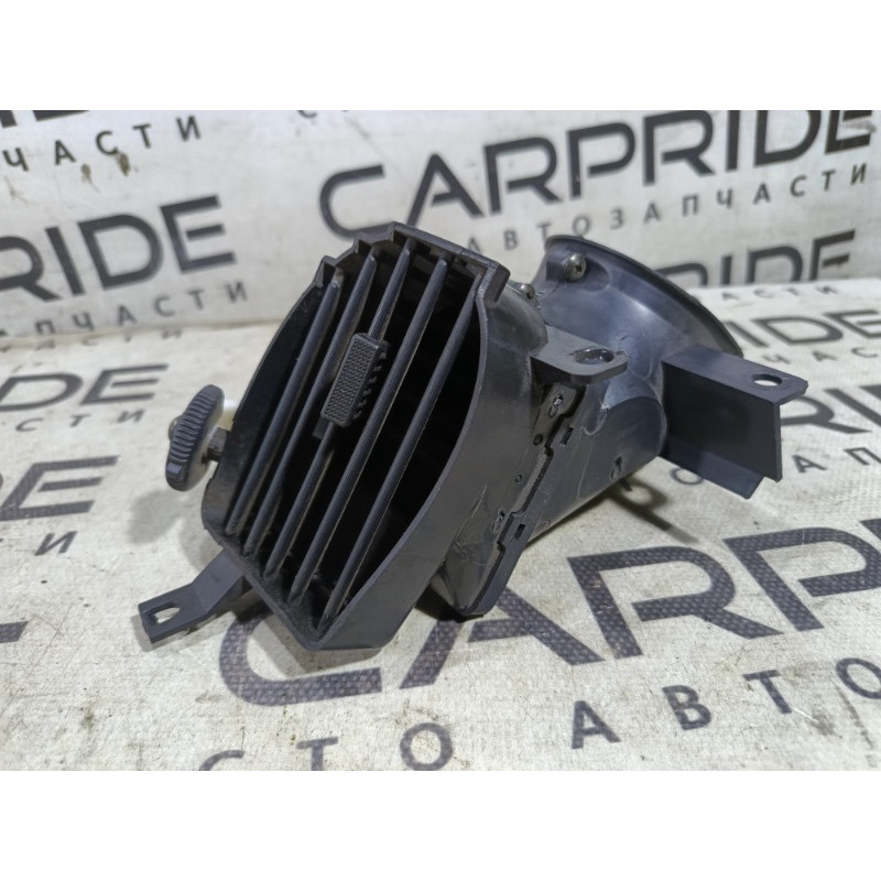 Дефлектор воздуховода (салон) Hyundai Santa Fe SM 2005 2.0 8236426010