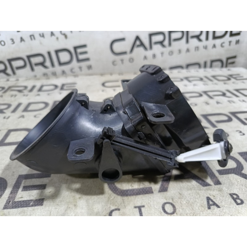 Дефлектор воздуховода (салон) Hyundai Santa Fe SM 2005 2.0 8236426010