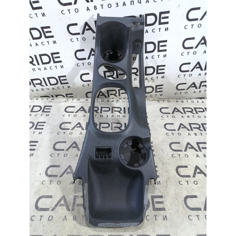 Центральная консоль (салон) Hyundai Santa Fe SM 2005 2.0 8465026000